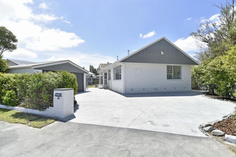 Photo of property in 35 Blackwell Crescent, Kaiapoi, 7630