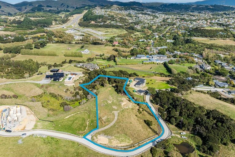 Photo of property in 4 Karamu Way, Pauatahanui, 5381