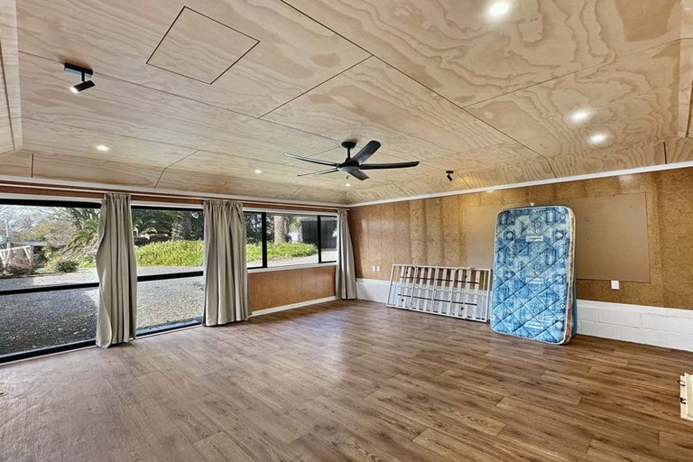 Photo of property in 27 Pa Road, Kerikeri, 0230