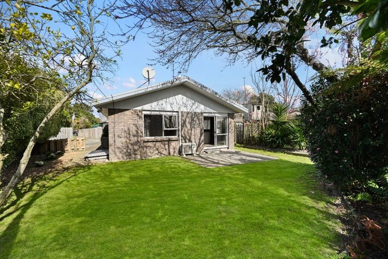 Photo of property in 7 Dale Place, St Andrews, Hamilton, 3200
