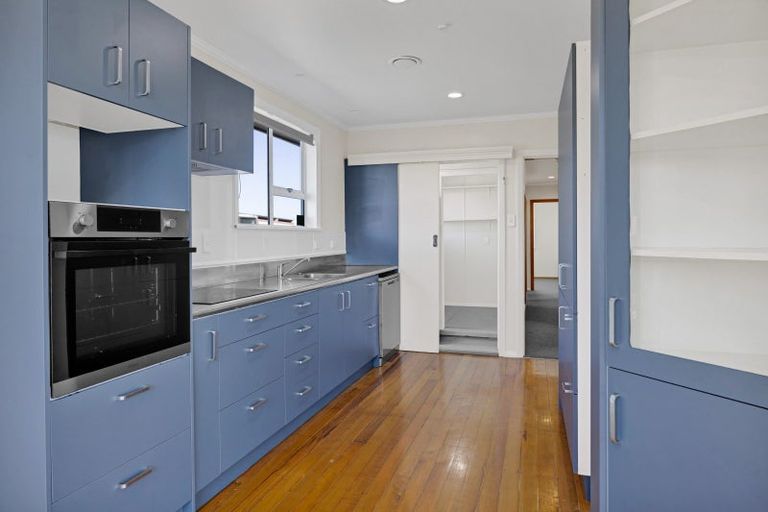 Photo of property in 22 Whitcombe Road, Opunake, 4616