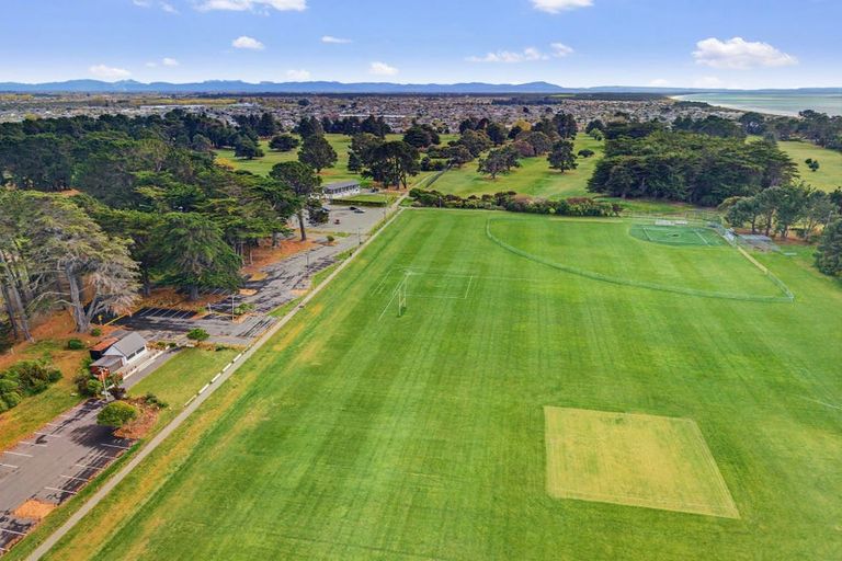 Photo of property in 2/46 Lonsdale Street, New Brighton, Christchurch, 8083