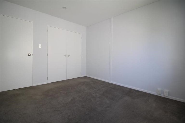 Photo of property in Emery Gardens, 7/4 Ambrico Place, New Lynn, Auckland, 0600