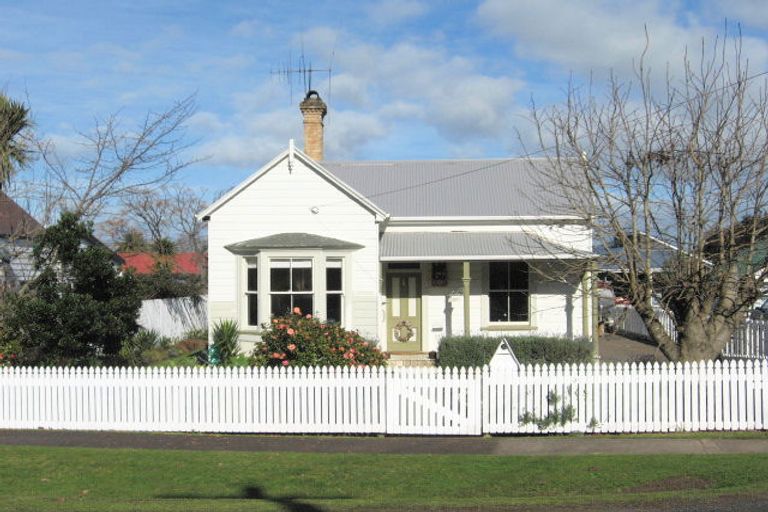 Photo of property in 107 Parawai Road, Thames, 3500