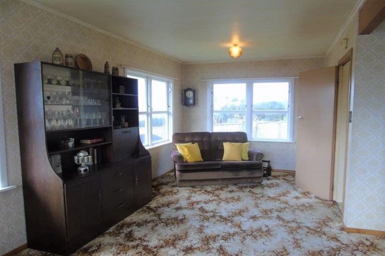 Photo of property in 31 Priscilla Crescent, Kingston, Wellington, 6021