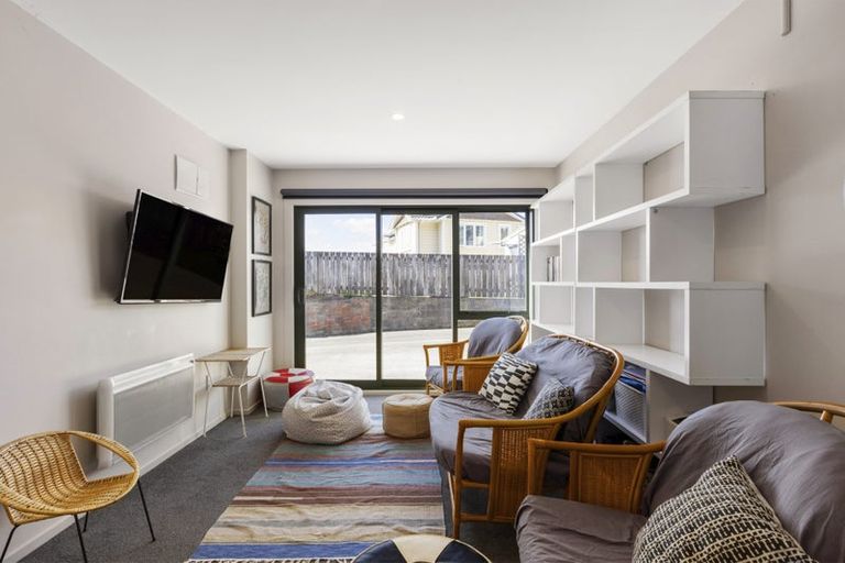 Photo of property in 9a Tavistock Road, Melrose, Wellington, 6023