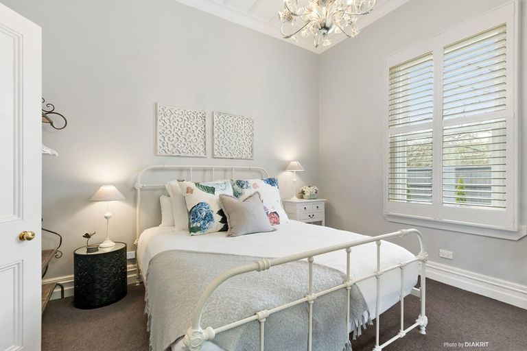 Photo of property in 106 Jellicoe Street, Martinborough, 5711