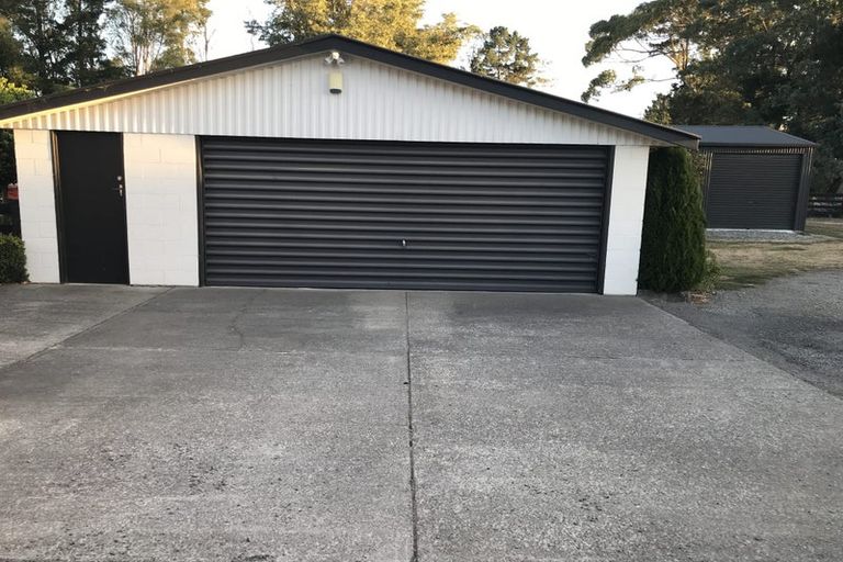 Photo of property in 784 Hawkins Road, Marshland, Christchurch, 8051