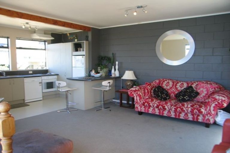Photo of property in 77a View Road, Houghton Bay, Wellington, 6023