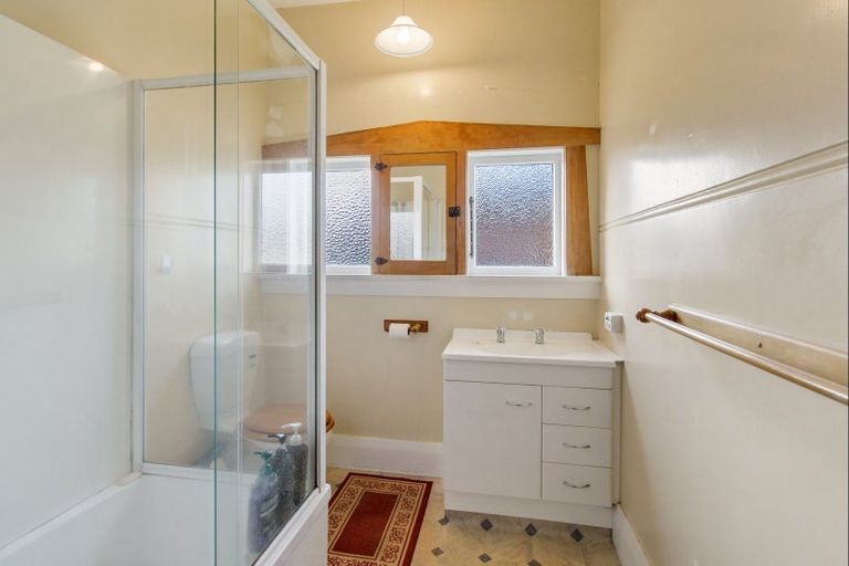 Photo of property in 25 Grasmere Street, Waimataitai, Timaru, 7910