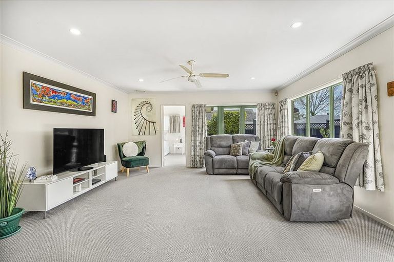 Photo of property in 158b Cambridge Road, Hillcrest, Hamilton, 3216