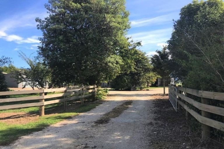 Photo of property in 246 East Takaka Road, East Takaka, Takaka, 7183