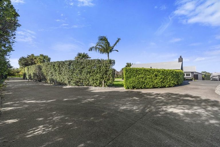 Photo of property in 142 Omaha Flats Road, Tawharanui Peninsula, Warkworth, 0986