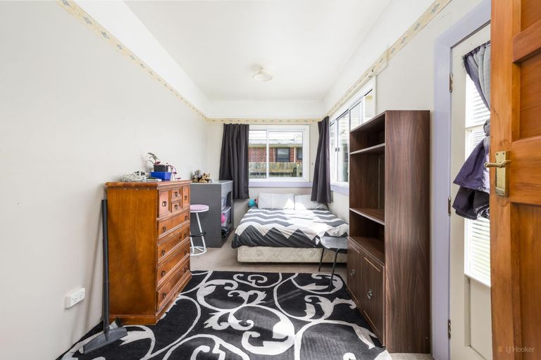 Photo of property in 10 Massey Street, Waimate, 7924