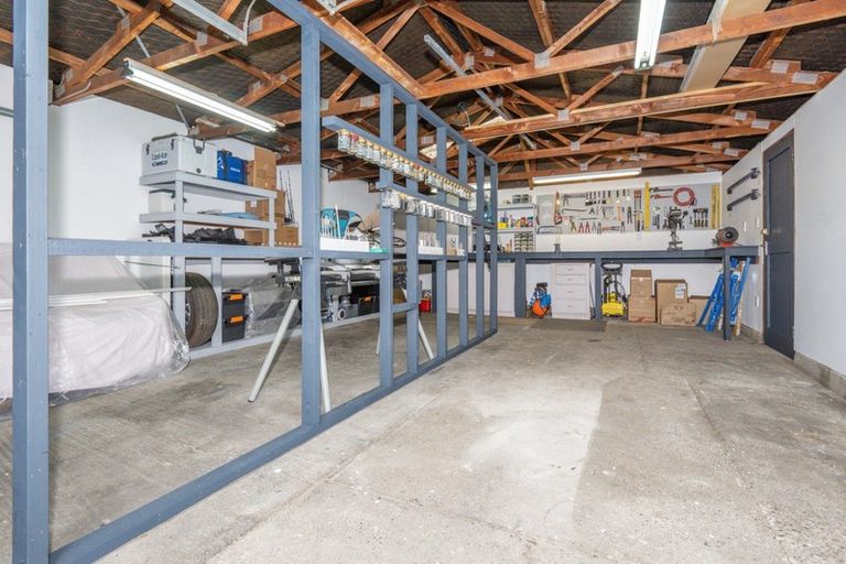 Photo of property in 108 Conway Street, Mayfair, Hastings, 4122