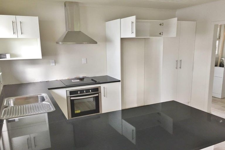 Photo of property in 213 Bairds Road, Otara, Auckland, 2023