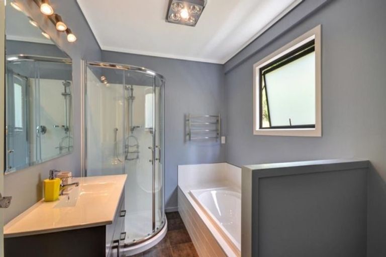 Photo of property in 15 Lochy Road, Fernhill, Queenstown, 9300