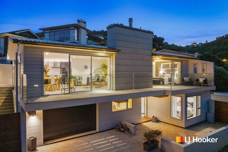 Photo of property in 63 Cliffs Road, Saint Clair, Dunedin, 9012