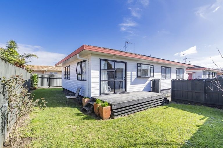 Photo of property in 13a Youngs Road, Papakura, 2110