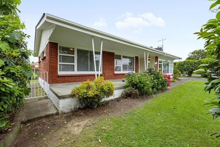 Photo of property in 2 Golden Place, Fairfield, Hamilton, 3214