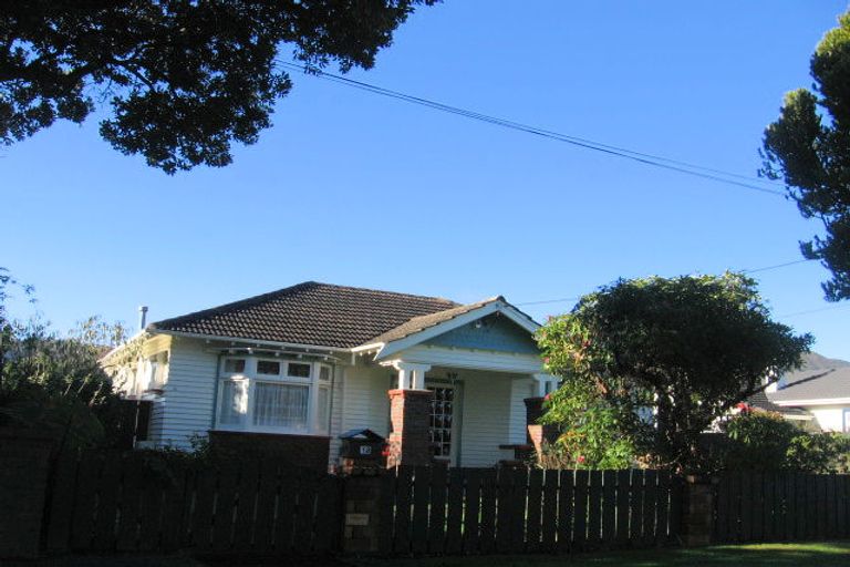 Photo of property in 2/18 Kauri, Woburn, Lower Hutt, 5011