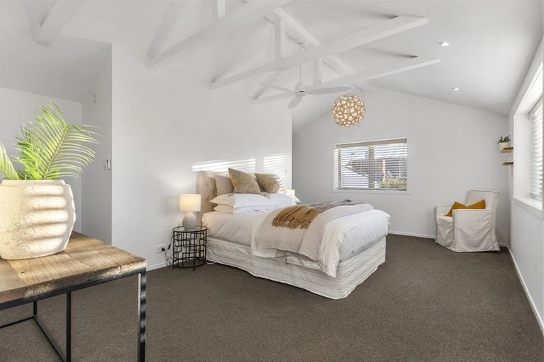 Photo of property in 14 The Anchorage, Sunnyhills, Auckland, 2010