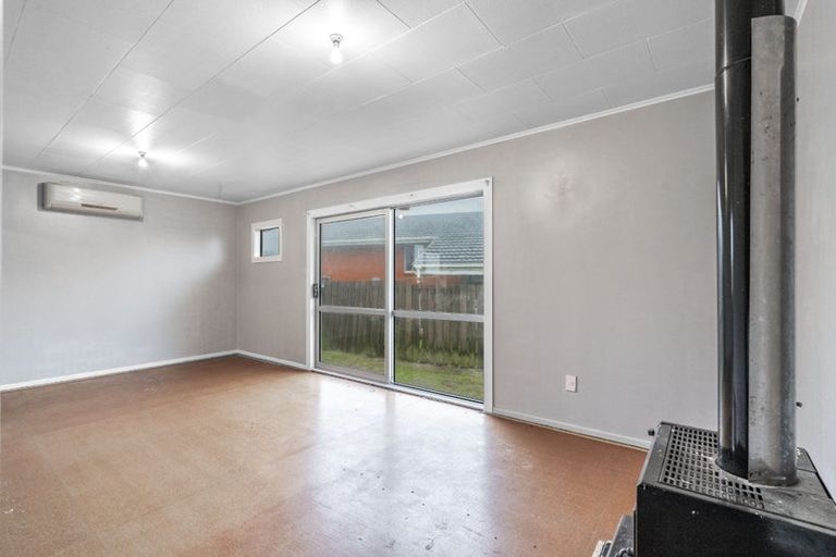 Photo of property in 12 Argyle Street, Kew, Invercargill, 9812