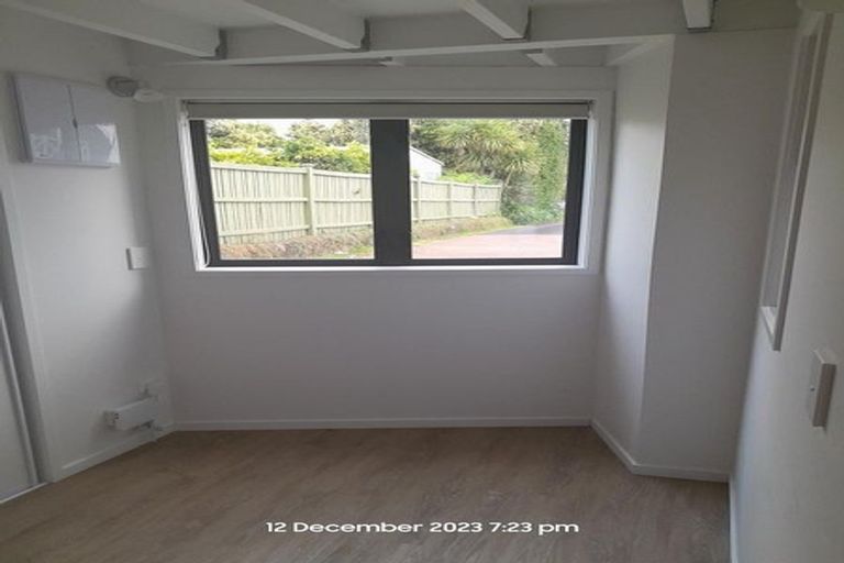 Photo of property in 80 Highland Park Drive, Highland Park, Auckland, 2010