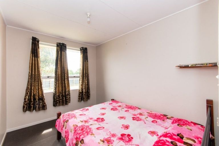 Photo of property in 1 Berwick Street, Flaxmere, Hastings, 4120