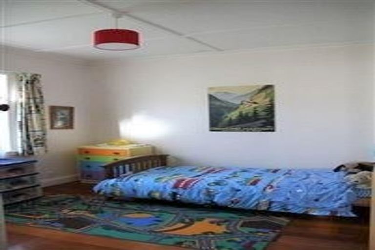 Photo of property in 20 Weka Street, Miramar, Wellington, 6022