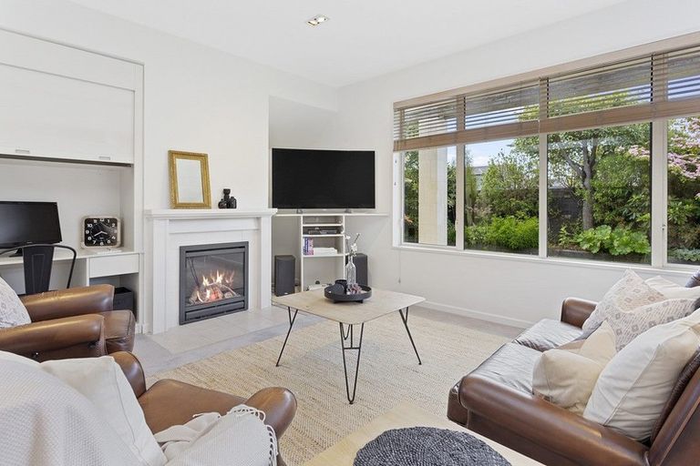 Photo of property in 6 Palazzo Lane, Riccarton, Christchurch, 8011