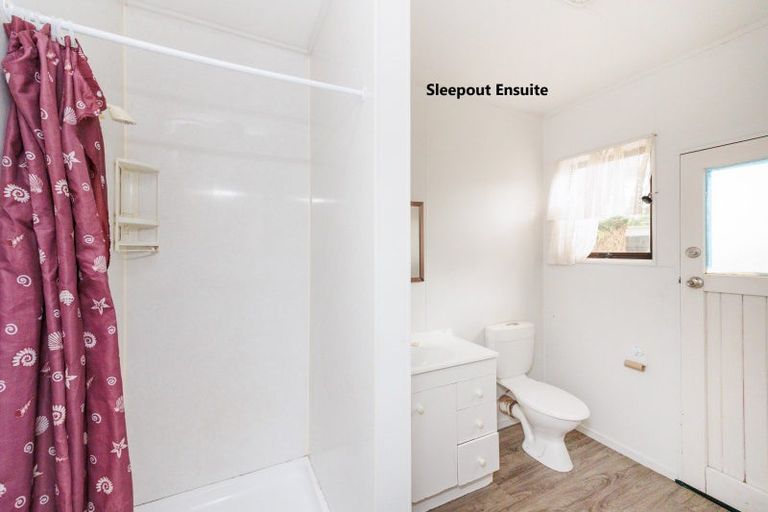 Photo of property in 25 Haast Place, Awapuni, Palmerston North, 4412