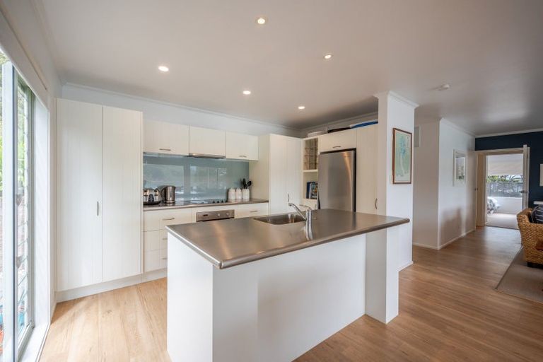 Photo of property in 18 Hempleman Drive, Akaroa, 7520