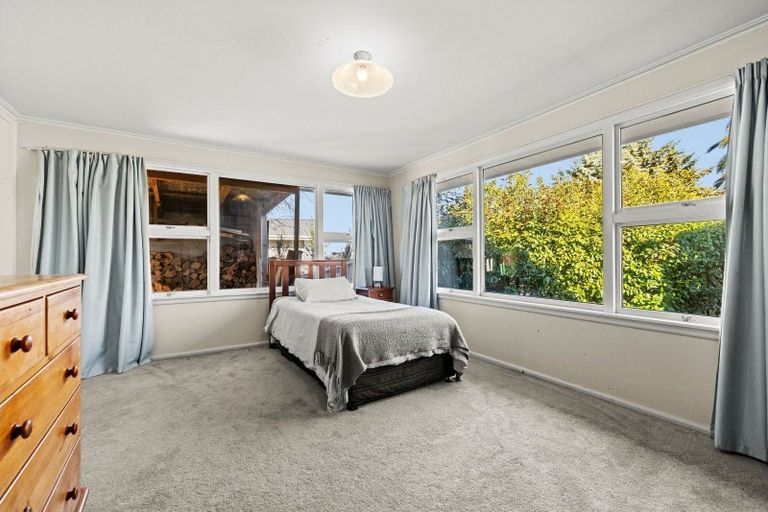 Photo of property in 11 Weston Place, Rangiora, 7400