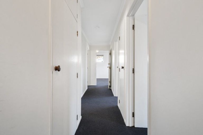 Photo of property in 1 Laurel Place, Awapuni, Palmerston North, 4412