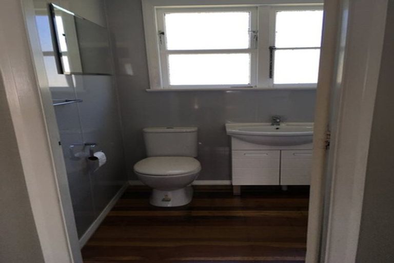 Photo of property in 35 Fisk Street, Naenae, Lower Hutt, 5011