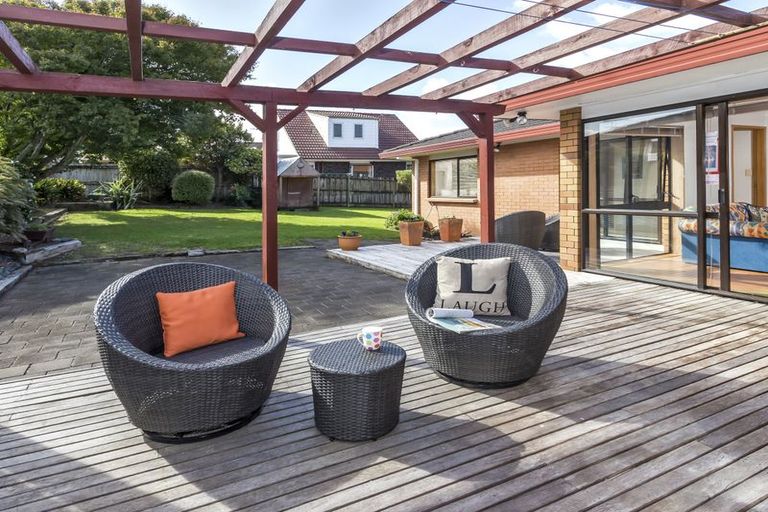 Photo of property in 23 Cornelian Crescent, Half Moon Bay, Auckland, 2012