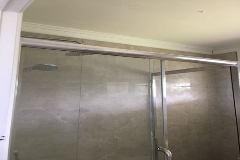 Photo of property in 11 Matipo Road, Mairangi Bay, Auckland, 0630