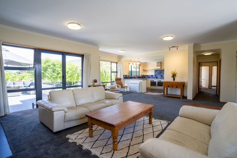 Photo of property in 4 Pisa Moorings Road, Mount Pisa, Cromwell, 9383