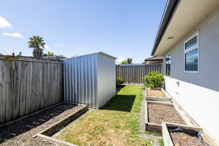 Photo of property in 1111c Karamu Road North, Mayfair, Hastings, 4122