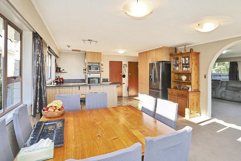 Photo of property in 82 Kildare View, Waikiwi, Invercargill, 9810