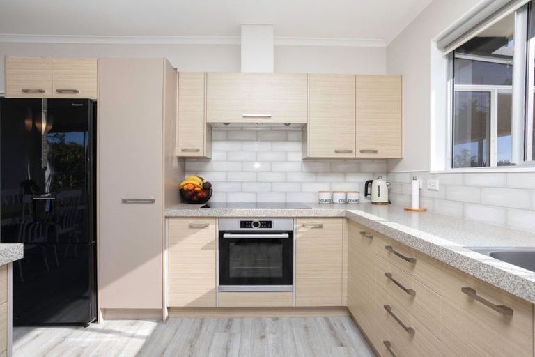 Photo of property in 9 Ranfurly Street, Dannevirke, 4930