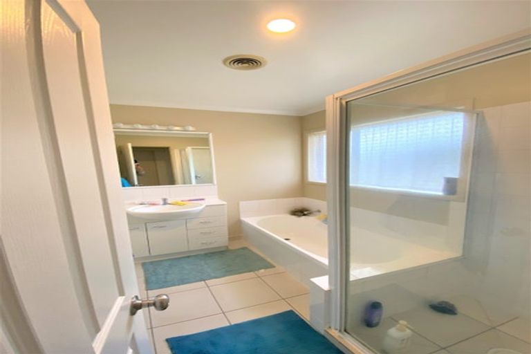 Photo of property in 19 Caudron Road, Wigram, Christchurch, 8042