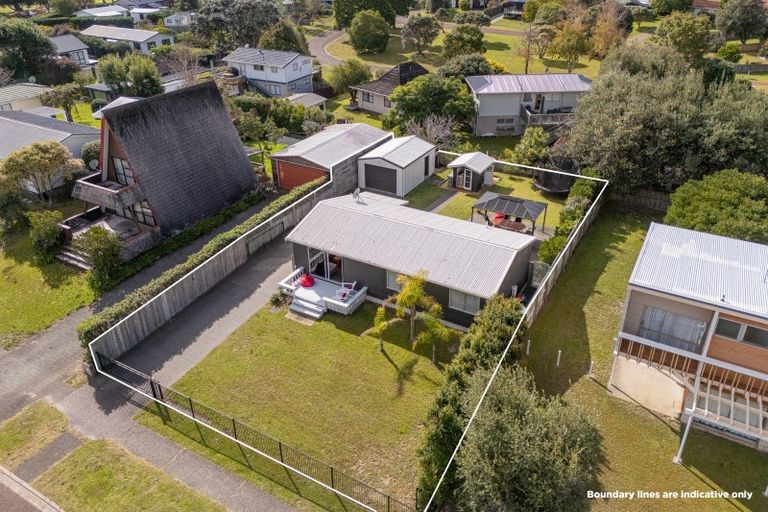 Photo of property in 13 Sheppard Avenue, Pauanui, Hikuai, 3579