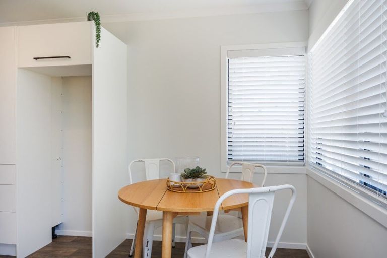 Photo of property in 10 Dahlstrom Grove, Kelvin Grove, Palmerston North, 4414