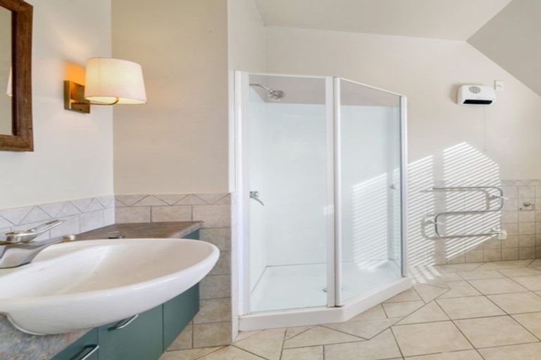 Photo of property in 1216a Arawa Street, Rotorua, 3010