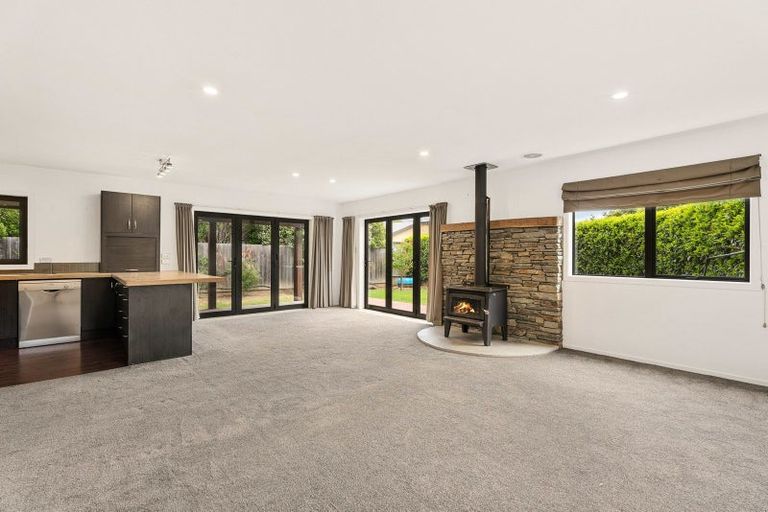 Photo of property in 89 Rob Roy Lane, Wanaka, 9305