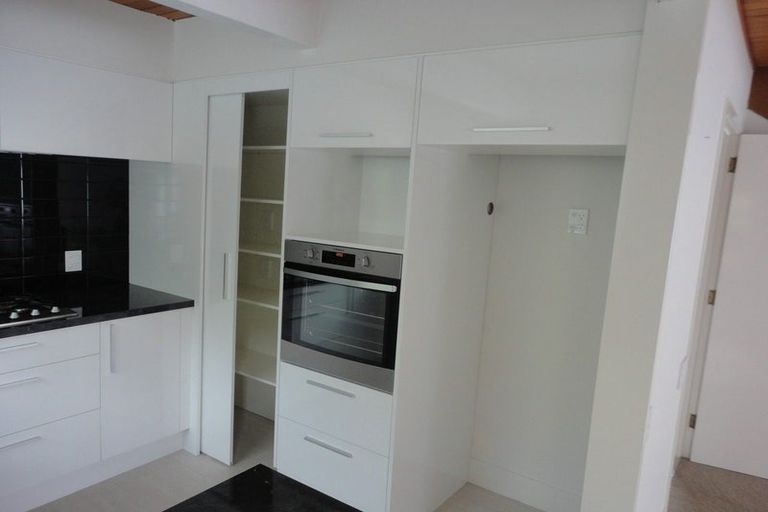 Photo of property in 4a Thurlestone Place, Burnside, Christchurch, 8053