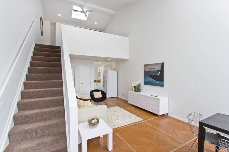 Photo of property in 2/34 Pollen Street, Grey Lynn, Auckland, 1021