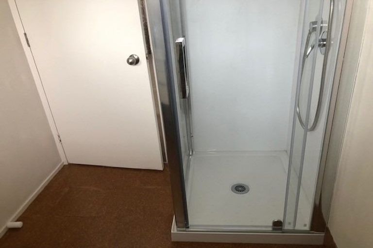 Photo of property in 1/27 Aeroview Drive, Beach Haven, Auckland, 0626